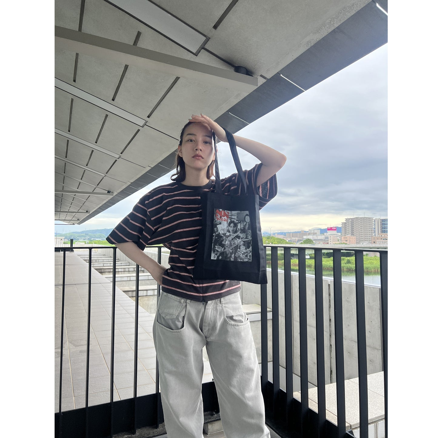 【FC先行】のん10≧20ビジュアルトートバッグ（BLACK／WHITE）